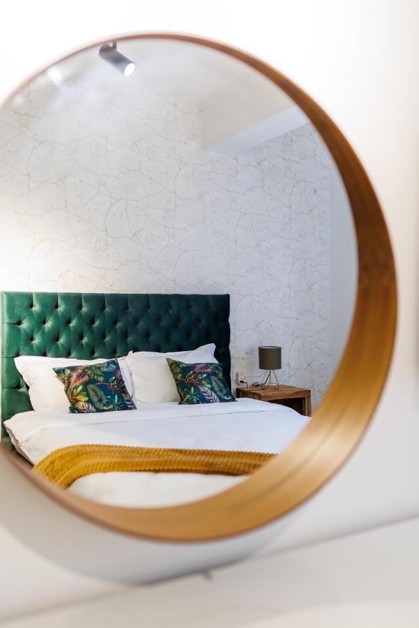 Touchdown Apartment Near Bucharest Airport Otopeni Buitenkant foto