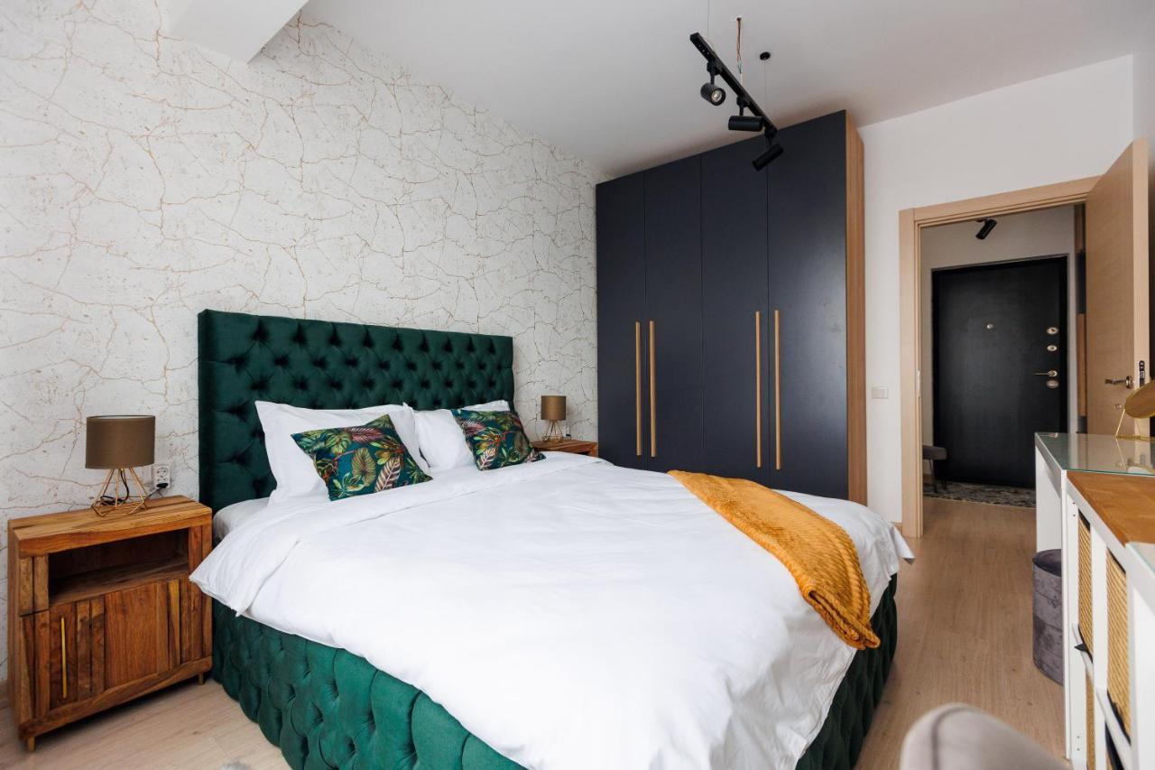 Touchdown Apartment Near Bucharest Airport Otopeni Buitenkant foto