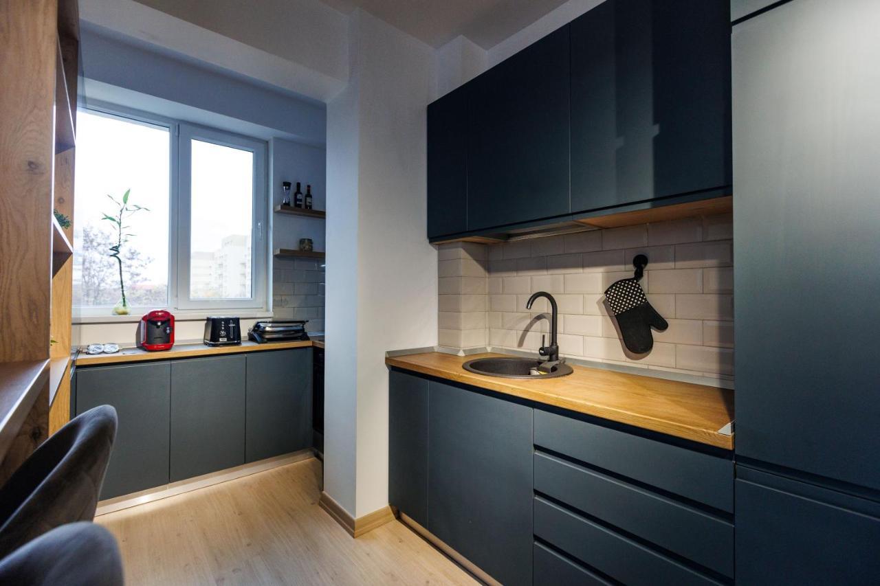 Touchdown Apartment Near Bucharest Airport Otopeni Buitenkant foto